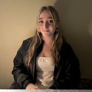 Meet your Posher, Avery